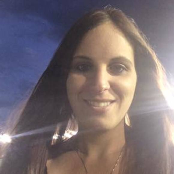 Meet your Posher, Brittni - Picture 1 of 1